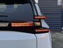 Citroën C5 Aircross Business Comfort Range 73 kWh | Panorama | Stuur-/Stuurverwarming | Stoelmassage | Parkeercamera/-sensoren | DAB | Adaptive Cruise Control | Full LED | Apple Carplay/Android Auto | Navigatie | Climate Control | Head-Up Display | Draadloze telefoonlader |