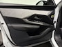 Peugeot E-3008 Allure 73 kWh | Panoramascherm | Keyless Entry & Start | Soh (batterijcheck) Waarde 96,5 %