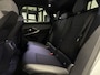 Peugeot E-3008 Allure 73 kWh | Panoramascherm | Keyless Entry & Start | Soh (batterijcheck) Waarde 96,5 %