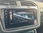 Volkswagen Tiguan 1.4TSIeHybrid 180kW/245PK R-Line · Panoramadak · Leder · Trekhaak · Camera · Dodehoeksensor · Stoelverwarming ·