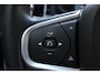 Volvo V60 B3 Momentum Advantage | Verwarmbare voorstoelen en stuurwiel | Achteruitrijcamera | Apple carplay/Android auto | Keyless start | 17 inch lichtmetalen velgen