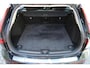 Volvo V60 B3 Momentum Advantage | Verwarmbare voorstoelen en stuurwiel | Achteruitrijcamera | Apple carplay/Android auto | Keyless start | 17 inch lichtmetalen velgen