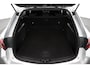Toyota Corolla Touring Sports Hybrid 140 Dynamic | Leder / Stof bekleding | Parkeersensoren | Stoelverwarming |