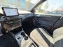 Ford Focus Wagon 1.0 EcoBoost ST Line Automaat Weinig KM