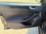 Ford Focus Wagon 1.0 EcoBoost ST Line Automaat Weinig KM