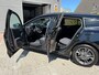 Ford Focus Wagon 1.0 EcoBoost ST Line Automaat Weinig KM
