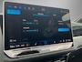 Volkswagen Passat Variant 1.5eHybrid 200kW/272PK R-Line Black Style DSG · Panoramadak · Trekhaak · 360°Camera + Parkeersensoren · Garantie t/m 21-07-2030 of 100000km.