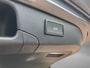 Volkswagen Passat Variant 1.5eHybrid 200kW/272PK R-Line Black Style DSG · Panoramadak · Trekhaak · 360°Camera + Parkeersensoren · Garantie t/m 21-07-2030 of 100000km.
