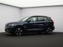 Volvo EX40 Single Motor Extended Range Plus 82 kWh / Stoel- + stuurwielverwarming / Harman Kardon Audio / All Season banden / Contrasterend dak / Pilot Assist / Blis
