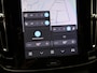 Volvo EX40 Single Motor Extended Range Plus 82 kWh / Stoel- + stuurwielverwarming / Harman Kardon Audio / All Season banden / Contrasterend dak / Pilot Assist / Blis