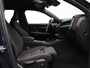 Volvo EX40 Single Motor Extended Range Plus 82 kWh / Stoel- + stuurwielverwarming / Harman Kardon Audio / All Season banden / Contrasterend dak / Pilot Assist / Blis