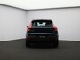Volvo EX40 Single Motor Extended Range Plus 82 kWh / Stoel- + stuurwielverwarming / Harman Kardon Audio / All Season banden / Contrasterend dak / Pilot Assist / Blis