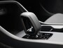 Volvo EX40 Single Motor Extended Range Plus 82 kWh / Stoel- + stuurwielverwarming / Harman Kardon Audio / All Season banden / Contrasterend dak / Pilot Assist / Blis