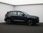 Volvo EX40 Single Motor Extended Range Plus 82 kWh / Stoel- + stuurwielverwarming / Harman Kardon Audio / All Season banden / Contrasterend dak / Pilot Assist / Blis