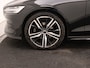 Volvo V60 B3 AUT(7) MOMENTUM LEDER 19INCH ACC STOELVERWARMING CAMERA