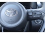 Toyota Yaris Cross 1.5 HYBRID DYNAMIC STOEL-STUUR & RUITENWISSER VERW. KEYLESS DRAADLOZE TEL. LADER