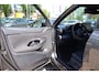 Toyota Yaris Cross 1.5 HYBRID DYNAMIC STOEL-STUUR & RUITENWISSER VERW. KEYLESS DRAADLOZE TEL. LADER