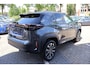 Toyota Yaris Cross 1.5 HYBRID DYNAMIC STOEL-STUUR & RUITENWISSER VERW. KEYLESS DRAADLOZE TEL. LADER