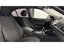BMW 3-Serie 320i Centennial High Executive|LCI|Navi|PDC|18''|Stoelverwarming|