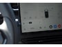 Lynk & Co 01 276PK Automaat Core / Adaptieve cruise control / Stoel - en stuurwielverarming / Parkeersensoren met camera / Apple carplay / Trekhaak / Metallic lak / 19" lichtmetalen velgen