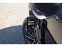 Lynk & Co 01 276PK Automaat Core / Adaptieve cruise control / Stoel - en stuurwielverarming / Parkeersensoren met camera / Apple carplay / Trekhaak / Metallic lak / 19" lichtmetalen velgen