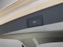 Volkswagen Tiguan 1.5eHybrid 150kW/204PK R-Line Black Style · Leder · Harman Kardon · Panoramadak · Trekhaak · 360°Camera + Parkeersensoren · Garantie t/m 11-05-2030 of 100000km.