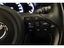 Toyota Yaris Cross 1.5 Hybrid Dynamic Plus - HEAD-UP DISPLAY - ELEKTRISCHE ACHTERKLEP - DRAADLOZE TELEFOONLADER - VOORSTOELEN VERWARMD - STUURWIELVERWARMING - RUITENWISSERVERWARMING - APPLE CARPLAY/ANDROID AUTO - KEYLESS ENTRY/START - TREKHAAK