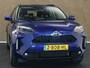 Toyota Yaris Cross 1.5 Hybrid Dynamic Plus - HEAD-UP DISPLAY - ELEKTRISCHE ACHTERKLEP - DRAADLOZE TELEFOONLADER - VOORSTOELEN VERWARMD - STUURWIELVERWARMING - RUITENWISSERVERWARMING - APPLE CARPLAY/ANDROID AUTO - KEYLESS ENTRY/START - TREKHAAK
