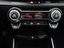Kia Stonic 1.0 T-GDi MHEV DynamicLine | Apple Carplay / Android Auto | Navigatie | Camera | Climate Control | Cruise Control | Lichtmetalen Velgen | Parkeer sensoren