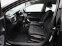 Kia Stonic 1.0 T-GDi MHEV DynamicLine | Apple Carplay / Android Auto | Navigatie | Camera | Climate Control | Cruise Control | Lichtmetalen Velgen | Parkeer sensoren