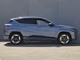 Hyundai Kona Electric Comfort Smart 65.4 kWh / SOH 100% / Fabrieksgarantie tot 04-2030 / Stuur- & Stoelverwarming / CCS snelladen / Achteruitrijcamera / Head Up Display  / Adaptief cruise control / Keyless Entry/Start / Apple Carplay Android Auto /