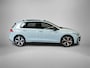 Volkswagen Golf 1.5eHybrid 200kW/272PK Black Style GTE · Panoramadak · Trekhaak · Camera + Parkeersensoren · Garantie t/m 27-05-2030 of 100000km.