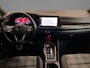 Volkswagen Golf 1.5 eHybrid GTE · Panoramadak · Apple/Android Car Play · Camera + Parkeersensoren · Stoelverwarming ·