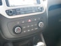 Kia Venga 1.6 CVVT ExecutiveLine Navi+BT| Camera| Stoel verwarming| Dealer onderhouden