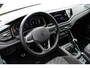 Volkswagen Polo 1.0 TSI 95pk R-Line / Navigatie by APP / Parkeersensoren / LED / LM 16 inch / Digital cockpit