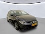 Volkswagen Polo 1.0 TSI 95pk R-Line / Navigatie by APP / Parkeersensoren / LED / LM 16 inch / Digital cockpit