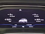 Volkswagen Polo 1.0 TSI 95pk R-Line / Navigatie by APP / Parkeersensoren / LED / LM 16 inch / Digital cockpit