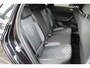 Volkswagen Polo 1.0 TSI 95pk R-Line / Navigatie by APP / Parkeersensoren / LED / LM 16 inch / Digital cockpit