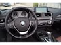 BMW 2-Serie Cabrio 220i High Executive Luxury Autom Leder Sportst Stoelverw Navi Clima Xenon Cruise 2x PDC LMV ENZ NL Auto.