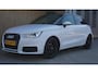 Audi A1 Sportback 1.0 TFSI 81pk 5Drs LED Navi Bluetooth Stoelverwarming 15inch LM *Zwart Dak*  83532km!