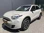 Fiat 600 1.2 Hybrid La Prima Airco - Achteruitrijcamera - Apple carplay - Parkeersensoren - Navigatie - Dodehoek detector - Draadloze telefoonoplader - Cruise control - Licht metalen velgen 18 inch - Voorstoelen verwarmd - Radio - Mistlampen voor - Stuur multifunctioneel - Extra getint glas achter - Bluetooth - Keyless entry/start - Led verlichting