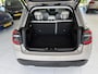 Fiat 600 1.2 Hybrid La Prima Airco - Achteruitrijcamera - Apple carplay - Parkeersensoren - Navigatie - Dodehoek detector - Draadloze telefoonoplader - Cruise control - Licht metalen velgen 18 inch - Voorstoelen verwarmd - Radio - Mistlampen voor - Stuur multifunctioneel - Extra getint glas achter - Bluetooth - Keyless entry/start - Led verlichting