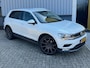 Volkswagen Tiguan 2.0 TSI 4Motion Highline Navi Camera Keyless 21 Inch