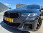 BMW 5-Serie Touring 530e Business Edition Plus | Digital Key | Laser Light | Panoramadak | Stoelventilatie | Adaptieve Cruise Control | Leder | Stoelverwarming |