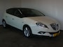 Lancia Delta 1.4-16V Oro