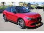 Alfa Romeo Junior Elettrica Veloce 280pk 54 kWh | Nieuwprijs €55.000,- | Panorama/schuifdak | Sabelt sportstoelen | NL auto | 11.000km |