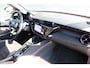 Alfa Romeo Junior Elettrica Veloce 280pk 54 kWh | Nieuwprijs €55.000,- | Panorama/schuifdak | Sabelt sportstoelen | NL auto | 11.000km |