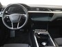 Audi E-tron 55 quattro Advanced edition 95 kWh | SoH 100% | Panoramadak | Trekhaak | Head-up display | Luchtvering | Dodehoek detectie | Parkeerassistent | Achteruitrijcamera | Navigatie Plus |