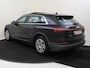 Audi E-tron 55 quattro Advanced edition 95 kWh | SoH 100% | Panoramadak | Trekhaak | Head-up display | Luchtvering | Dodehoek detectie | Parkeerassistent | Achteruitrijcamera | Navigatie Plus |