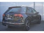 Volkswagen Tiguan 1.4 TSI eHybrid 245pk DSG R-Line Business+ | SOH 90 % | Panoramadak | Trekhaak